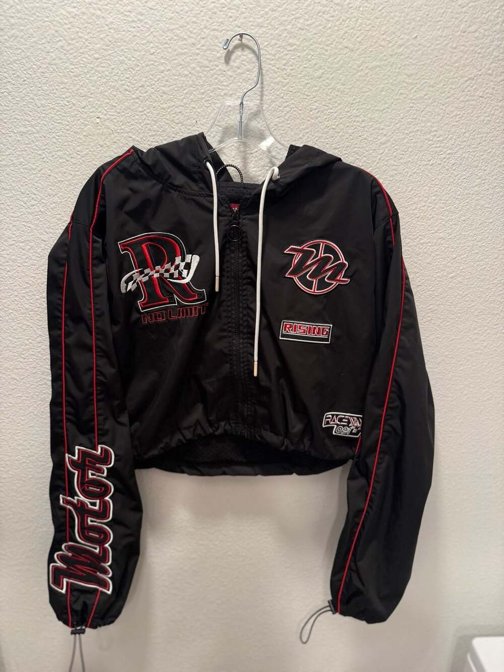 Smoke Rise Grand Prix Racing Windbreaker Size Womens XL Black Red Embroidered